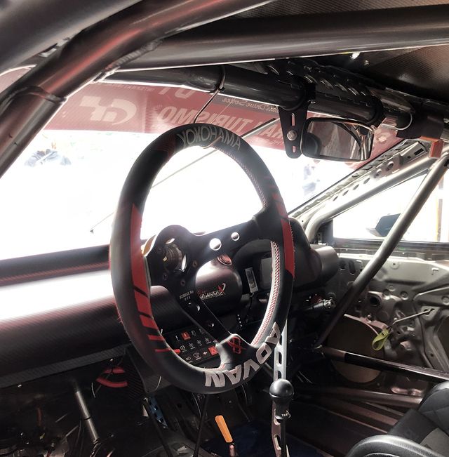 ADVAN x VERTX RACING Steering Wheel (Leather)